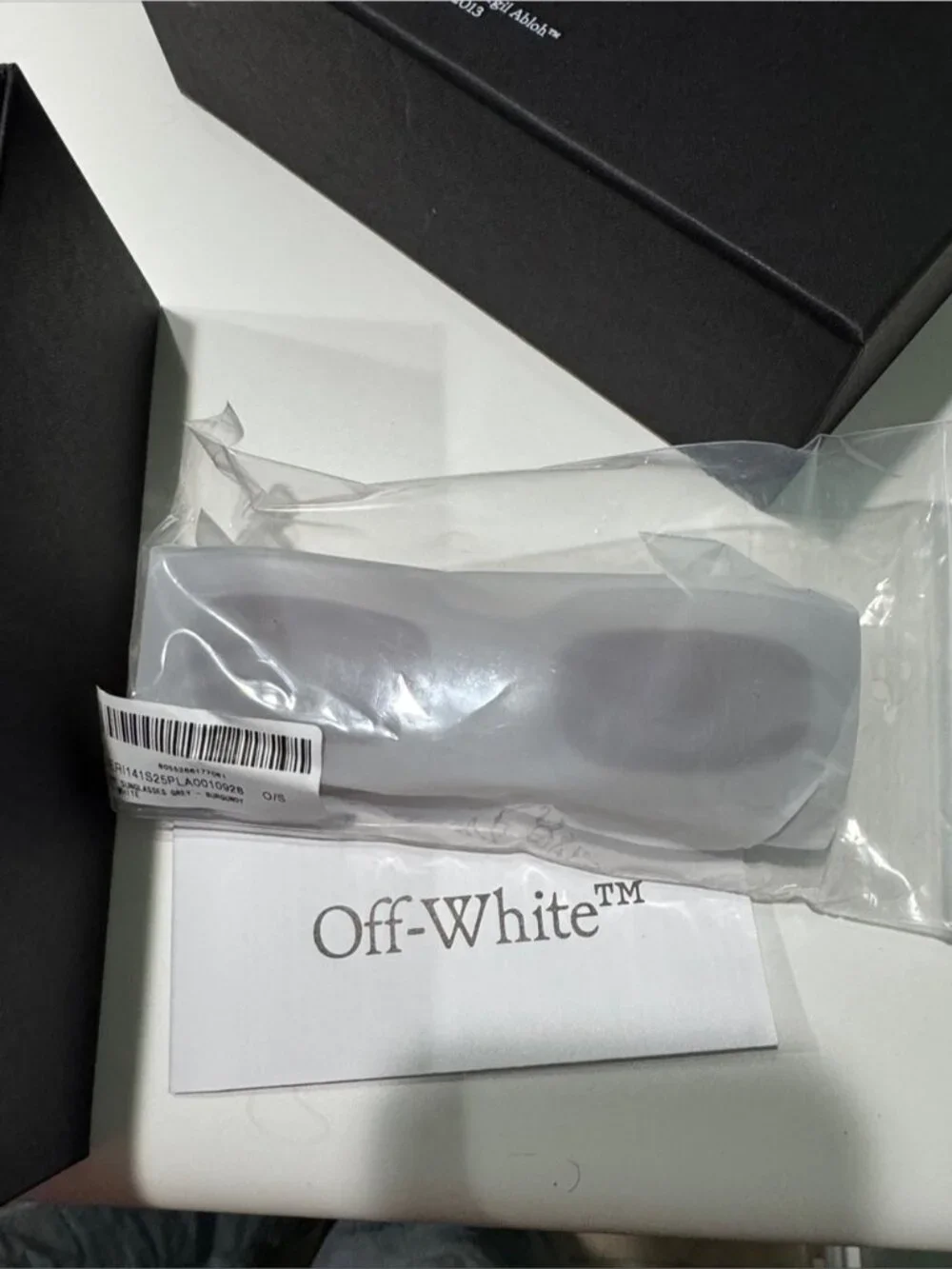 Off-White White Frame Sunglasses with Rose Lenses